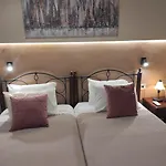 Tziapartment In Downtown Chania