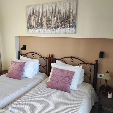 Tziapartment In Downtown Chania * Ханья