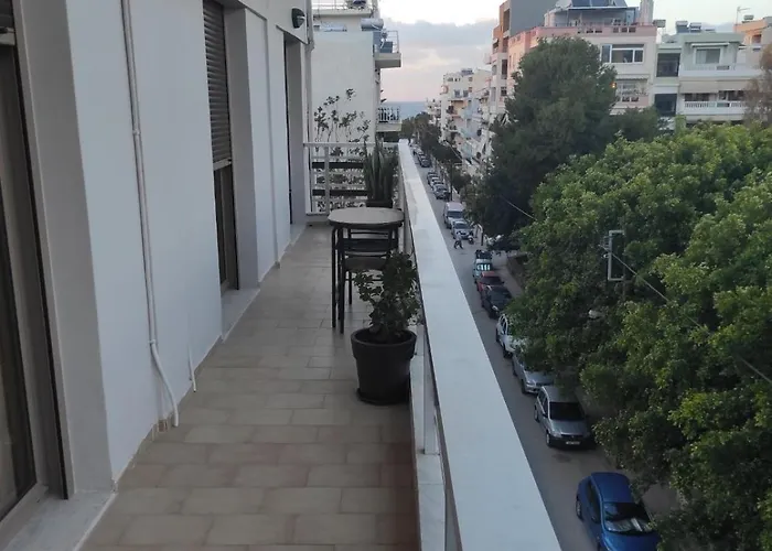 Tziapartment In Downtown Chania Lägenhet